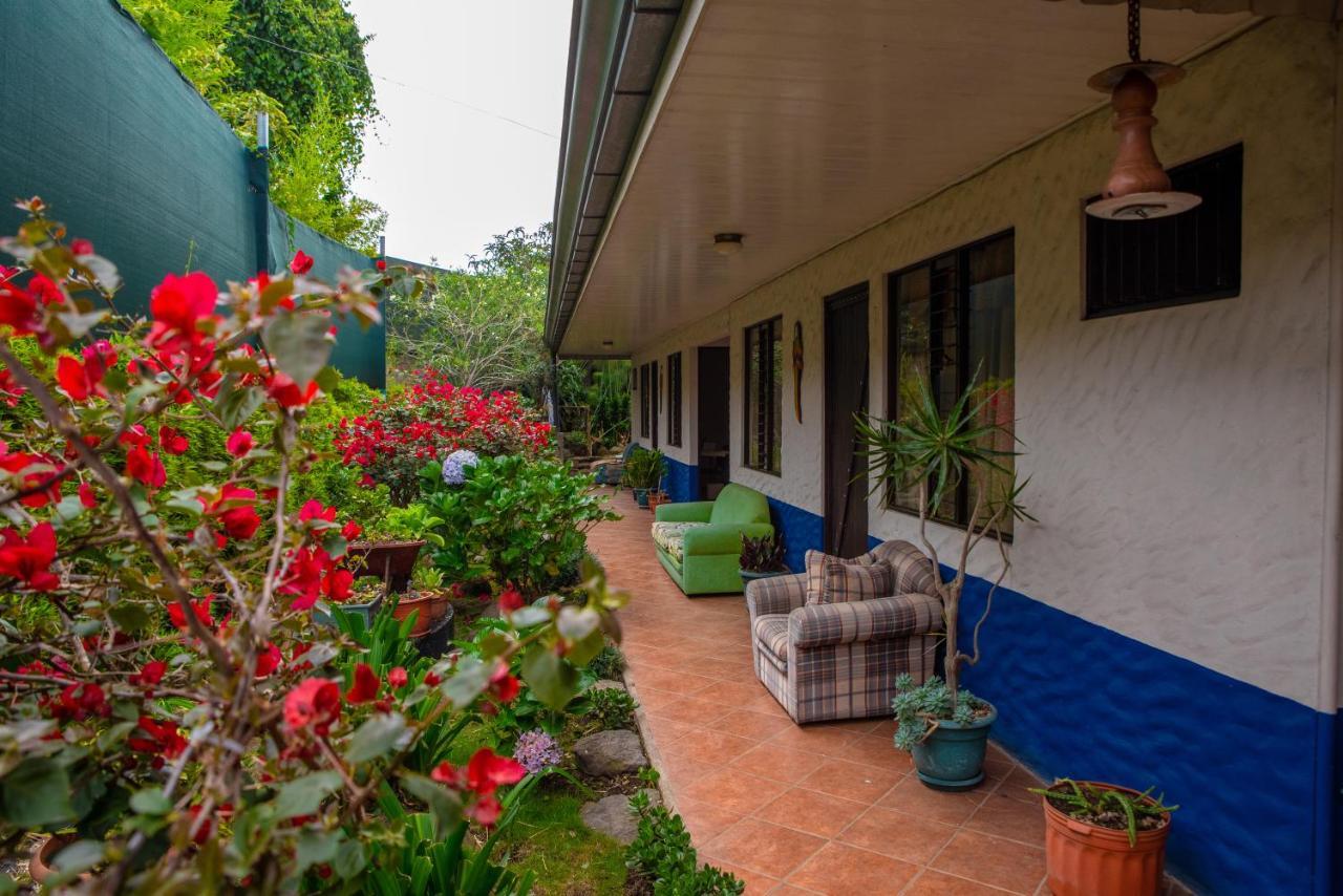 La Casa De Mama Coyita Hotel Cartago Exterior photo